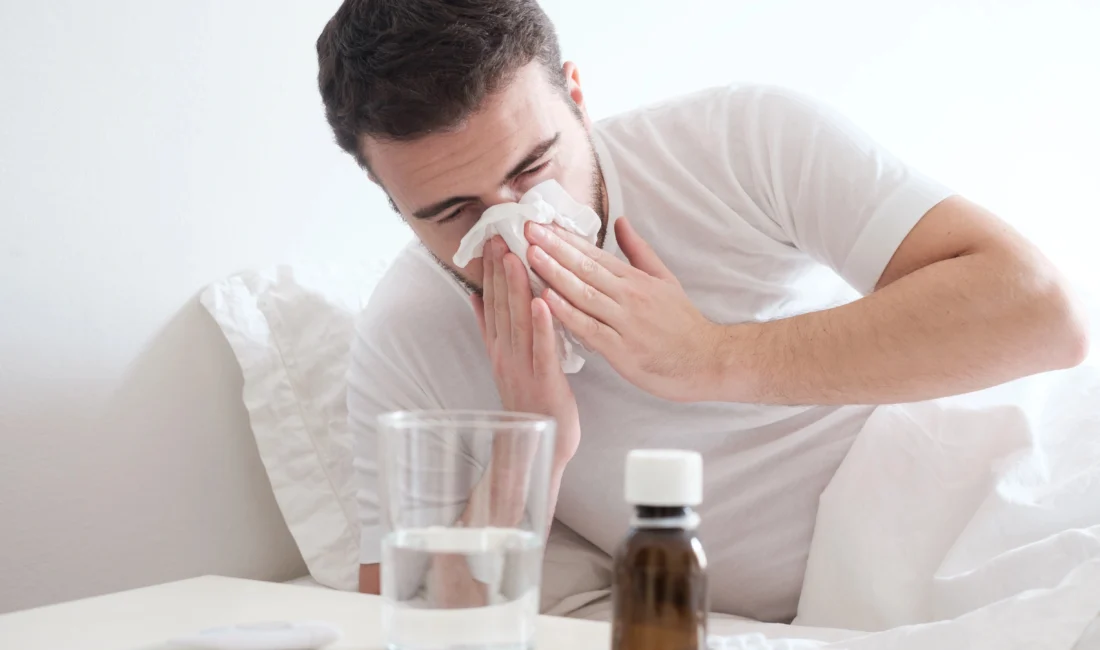 Tosse, febre e noites mal dormidas? Saiba o que o seu corpo pode estar a avisar neste tempo frio